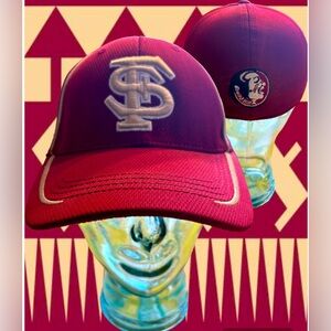 FSU Florida State Seminoles Top of World Stretch Flexfit One-Fit Logo Hat EUC